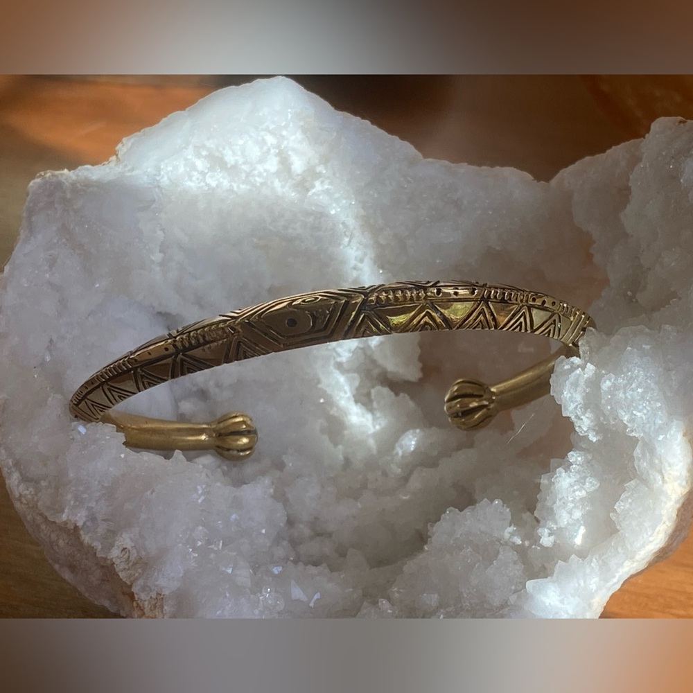 Bahgsu Jewels Brass & Moonstone Cuff
